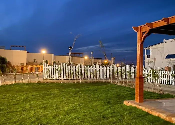 Cozy 2 Bedroom With A Big Garden In Carthage Resort Families-Only